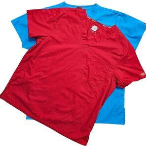 bundle of 2 medium scrub tops